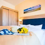 Boddenhus Garni Hotel 3*