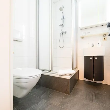Boddenhus Garni 3*