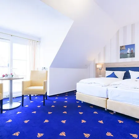 Boddenhus Garni 3*