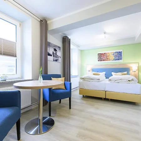 Boddenhus Garni Hotel 3*